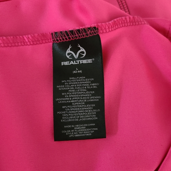 Realtree quarterzip pullover. - Picture 5 of 5